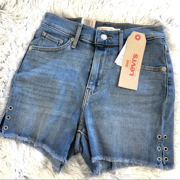 Levi's Pants - Levi’s mile high short